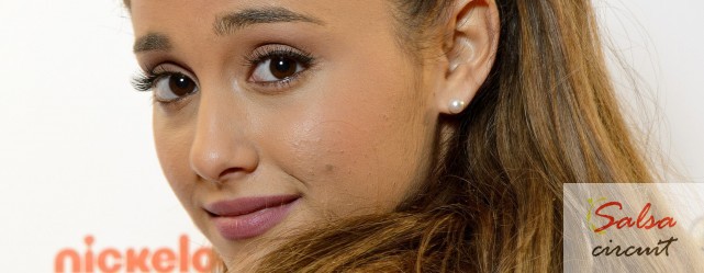 Ariana Grande releases new video