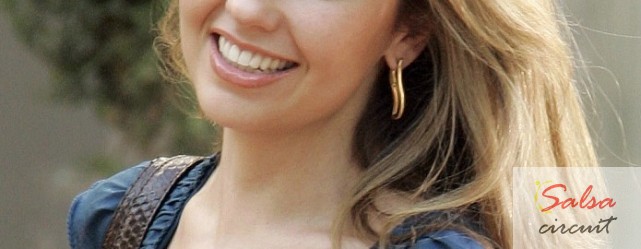 Thalia debuts “Por lo que reste la vida”